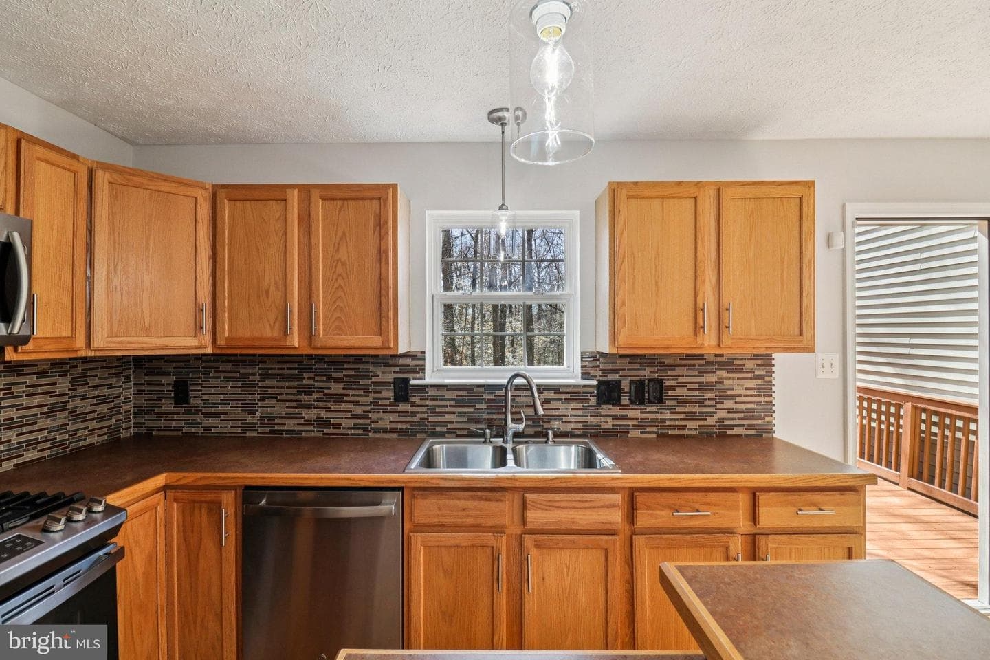 8033 Bloomsbury Place photo 21