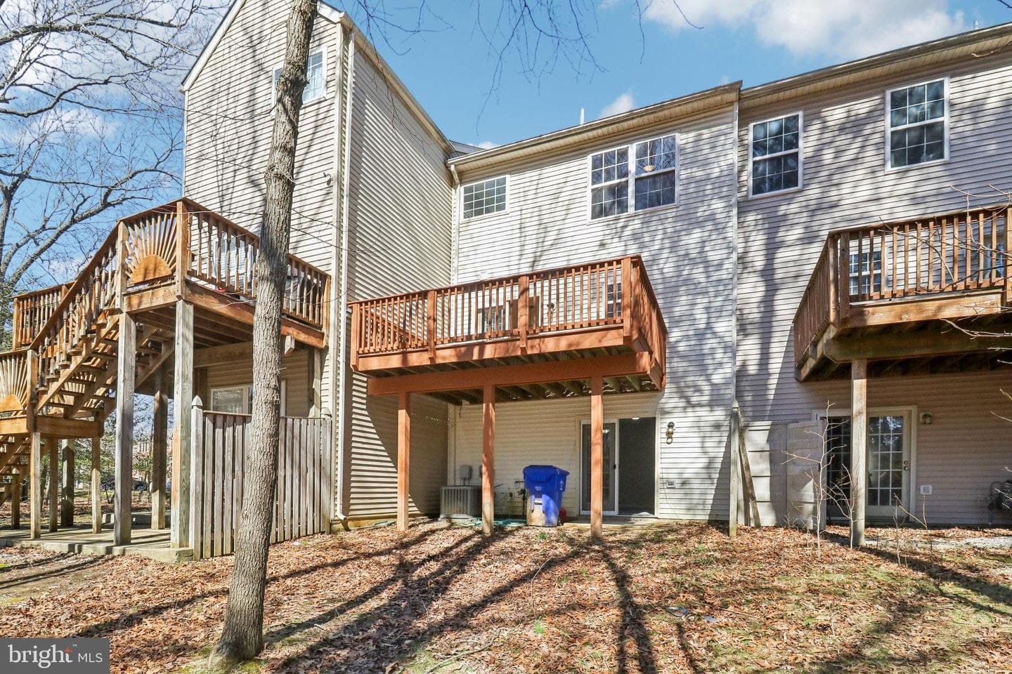8033 Bloomsbury Place photo 47