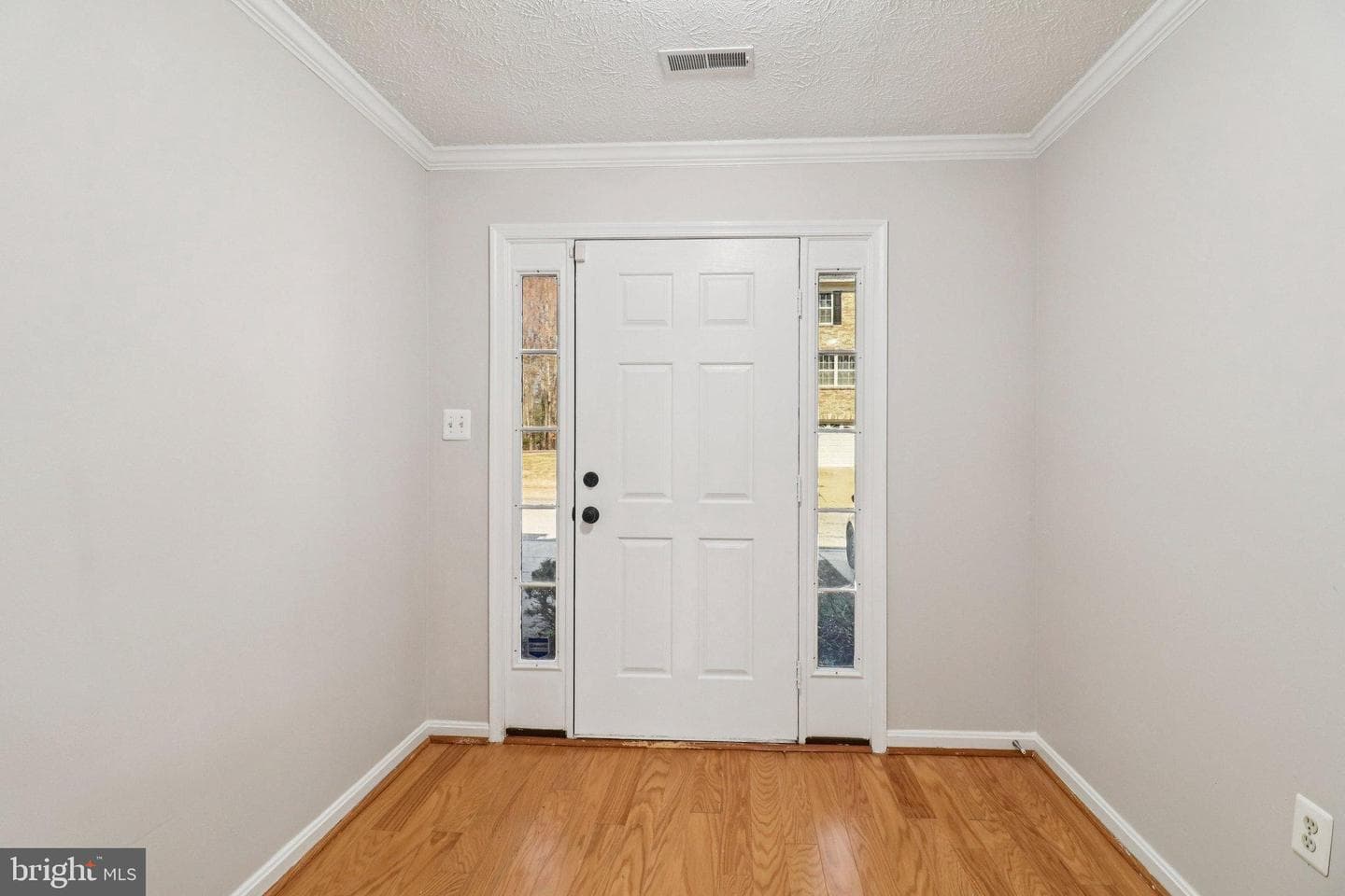 8033 Bloomsbury Place photo 8