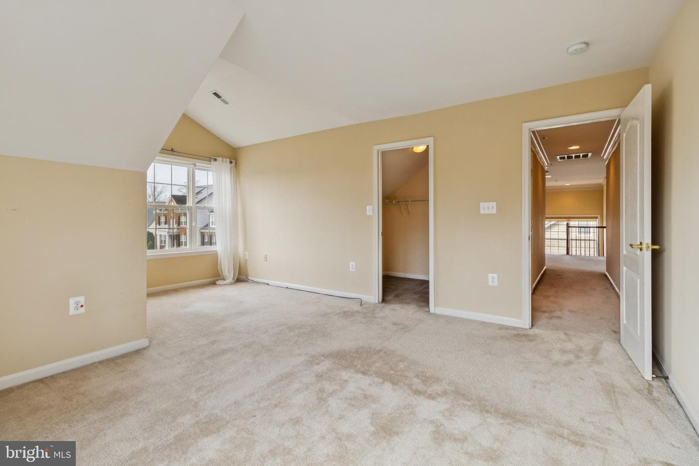 3380 Braemar Court photo 35