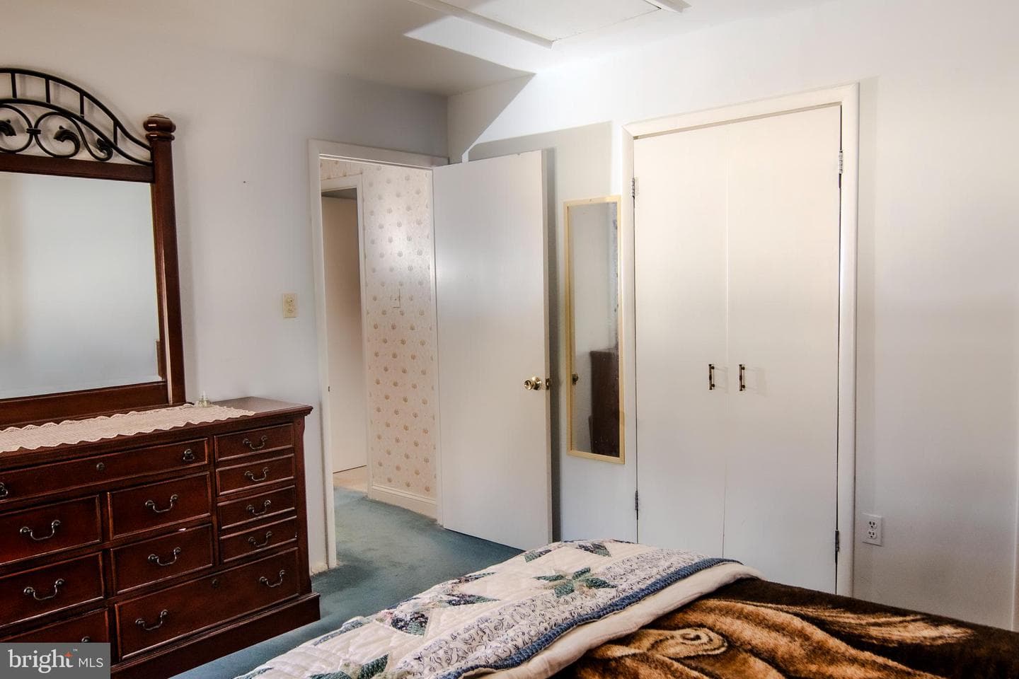 6574 Cornell Road photo 21