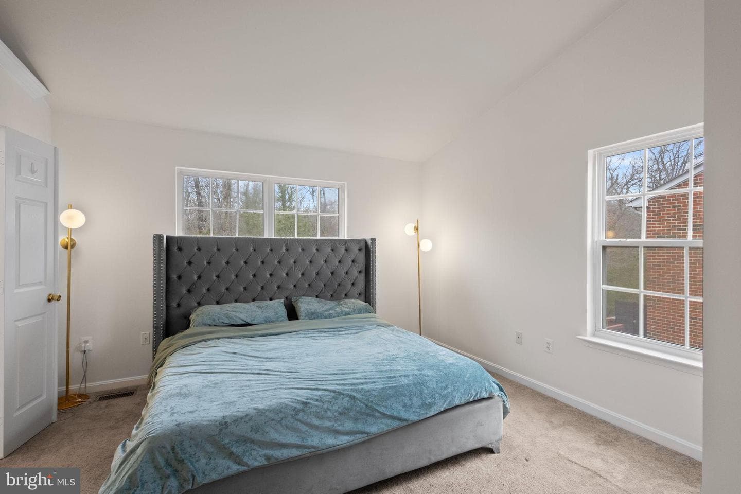 10906 W Point Place photo 17