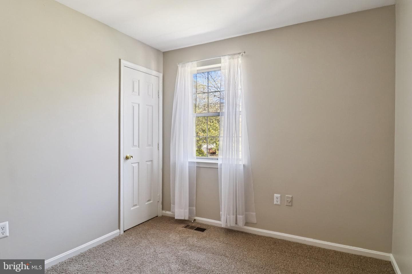 6012 Black Bear Court photo 38