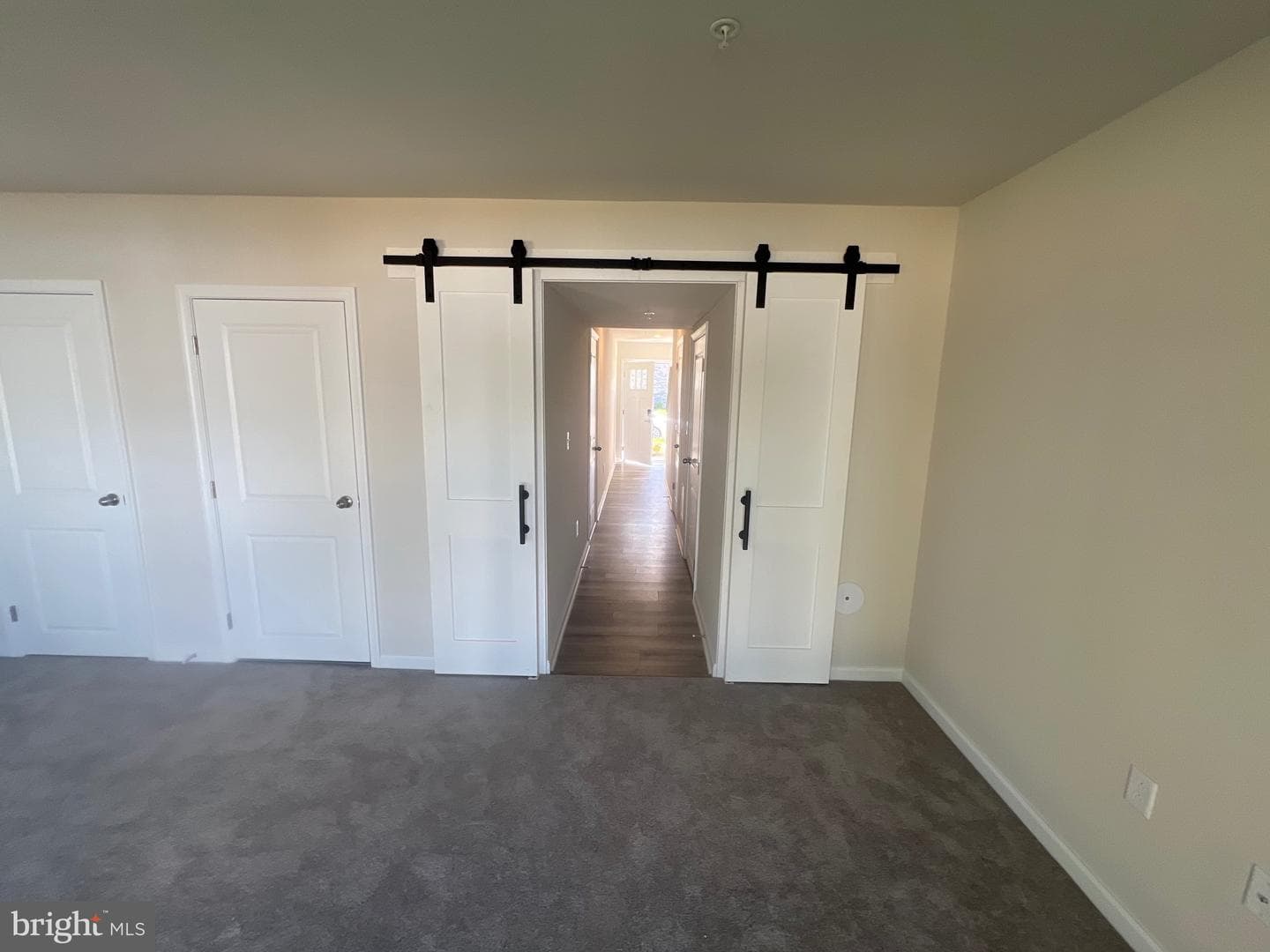 5638 Ludlow Place photo 35