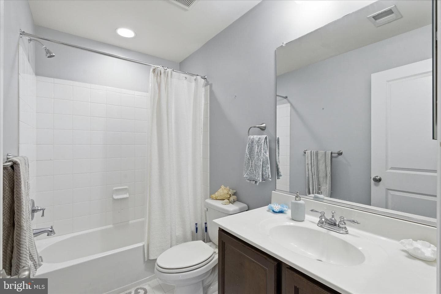 16 Mustang Drive photo 25