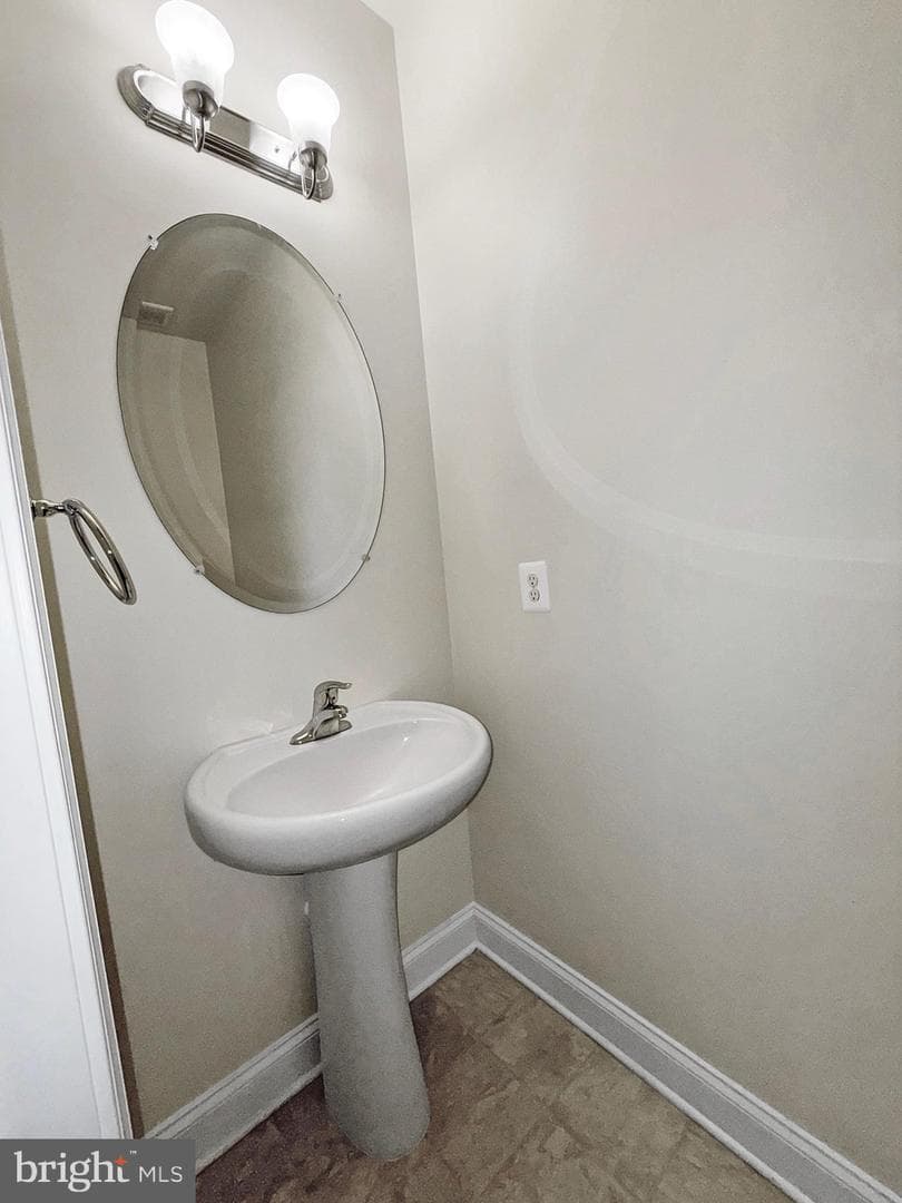 2829 Deer Creek Court photo 12