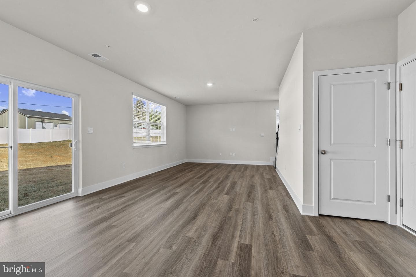 180 Wood Walk Avenue photo 11