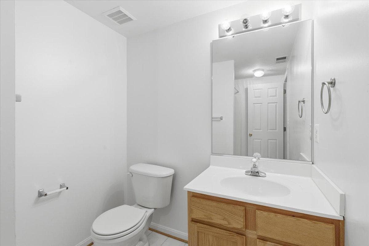 8537 Anderegg Place photo 32