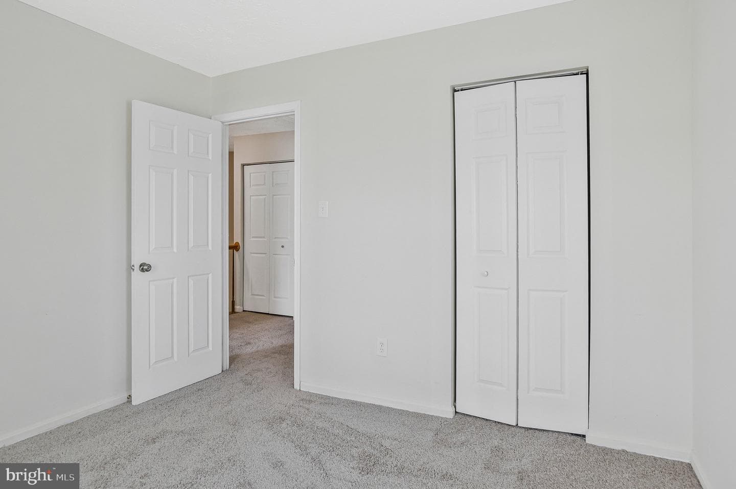 1 Dale Drive photo 30