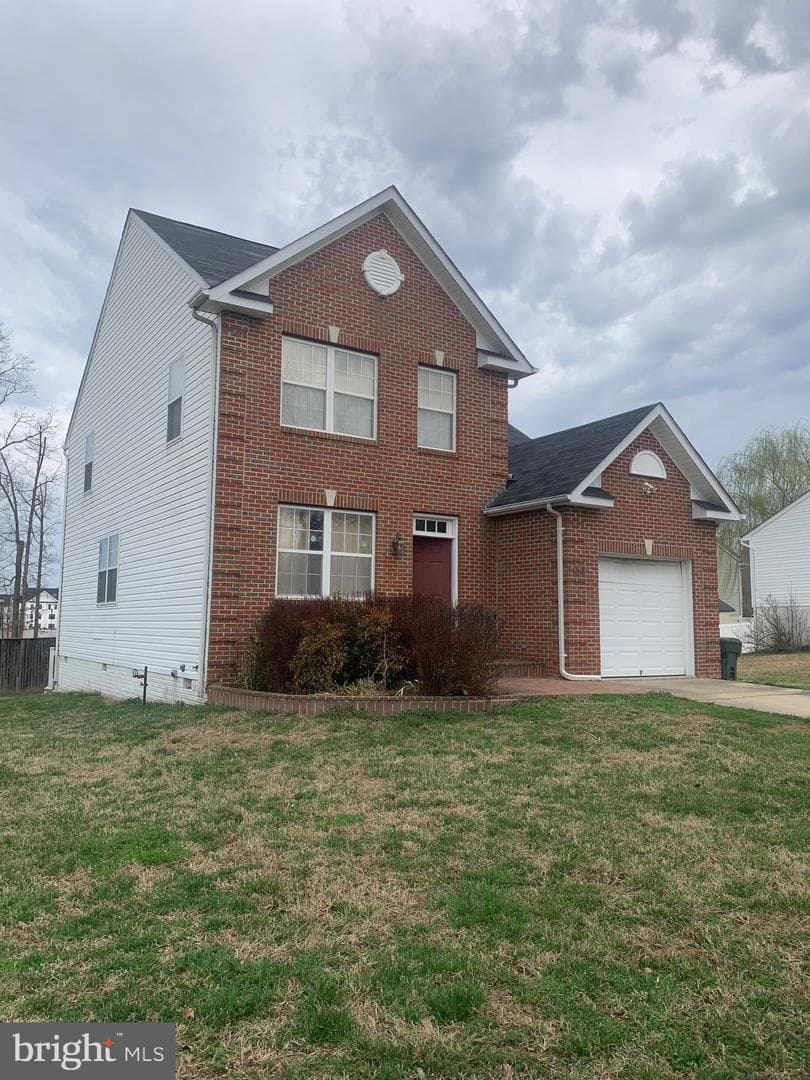 1100 Station Drive, La Plata