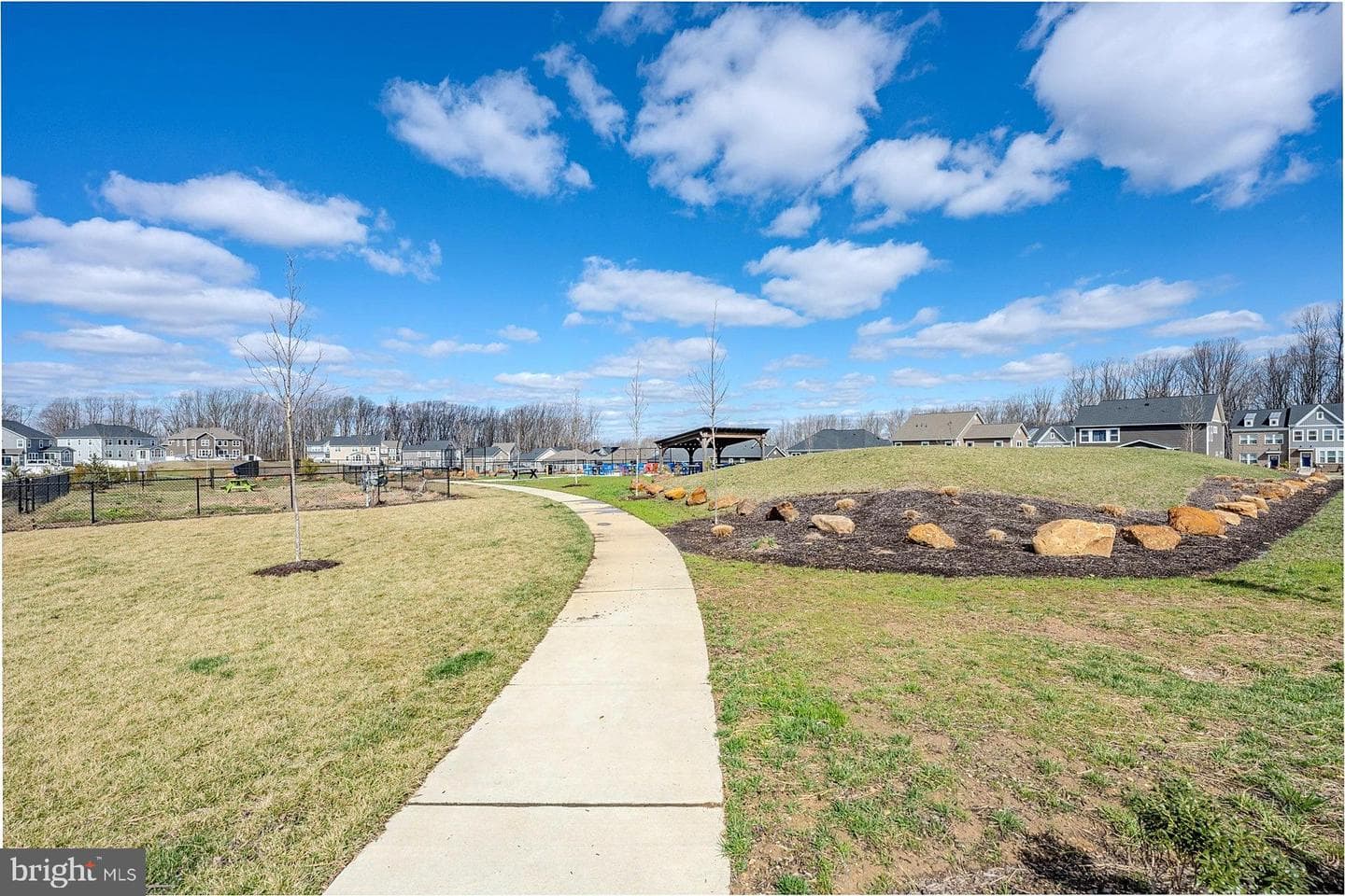 2762 Bridgewater Drive photo 37
