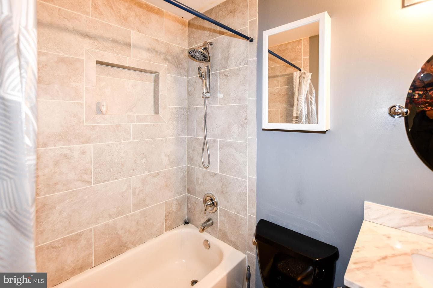 2424 Vidalia Court photo 21