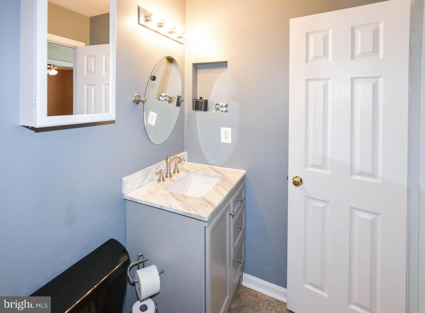 2424 Vidalia Court photo 22