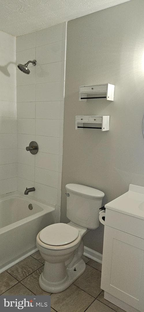 2082 Chapelside Court photo 19