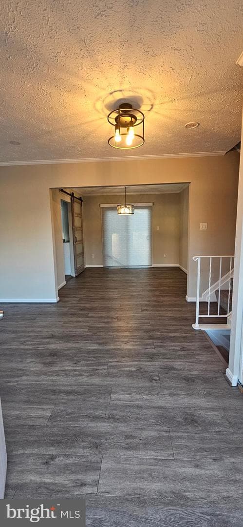 2082 Chapelside Court photo 6