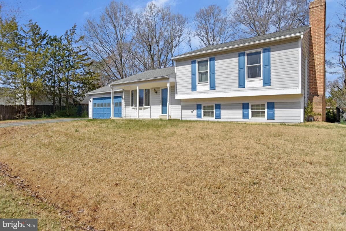 2414 Shade Oak Court photo 2