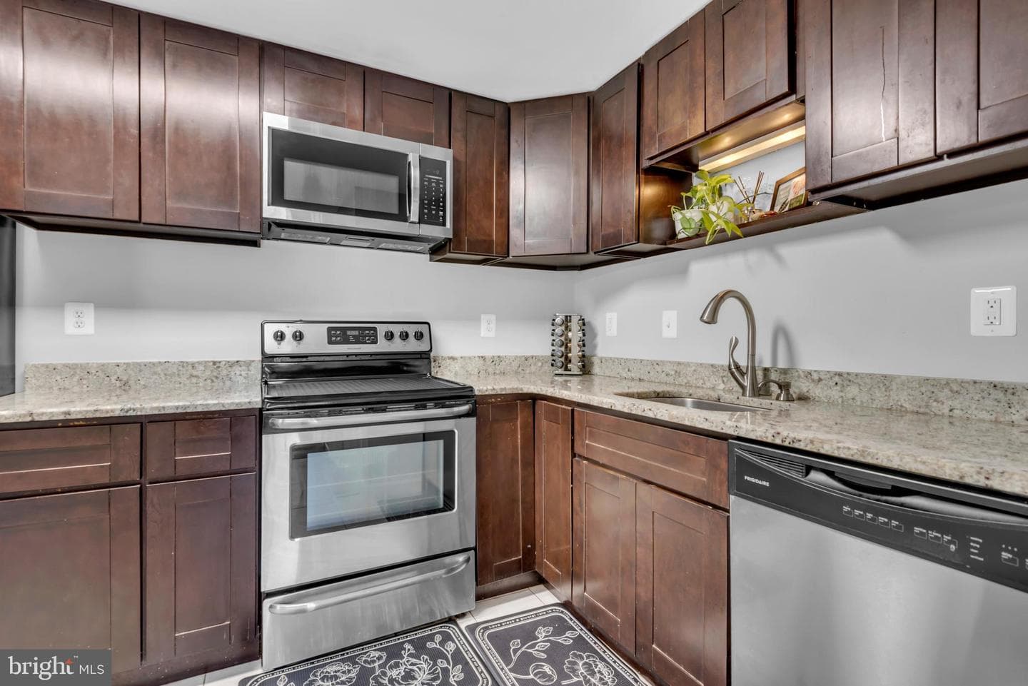 4207 Quigley Court photo 7
