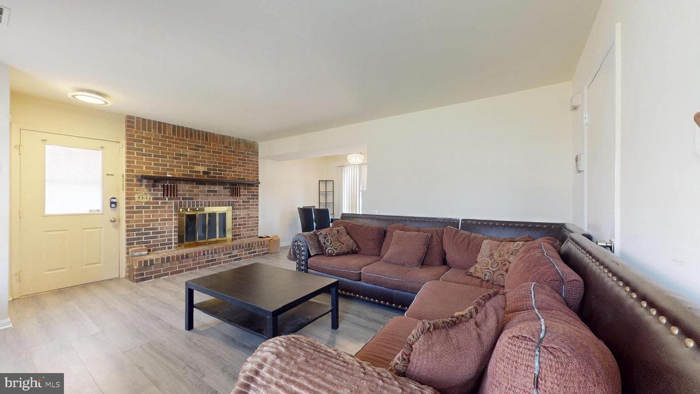 2409 Ferrell Court photo 4