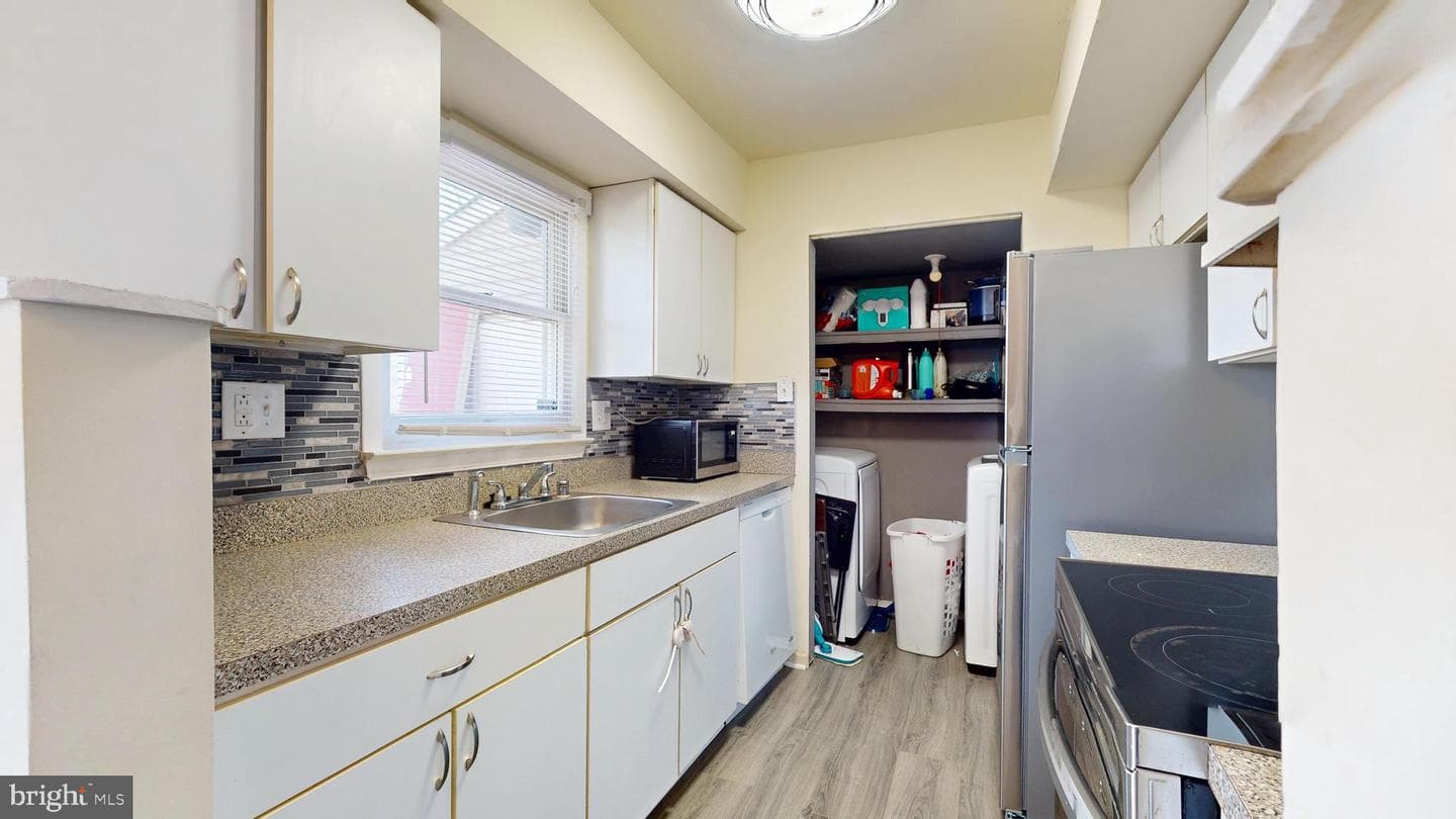 2409 Ferrell Court photo 9