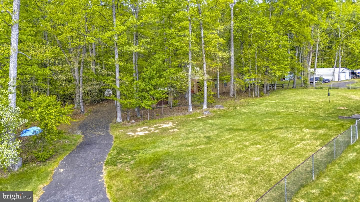13110 Hickory Avenue photo 9