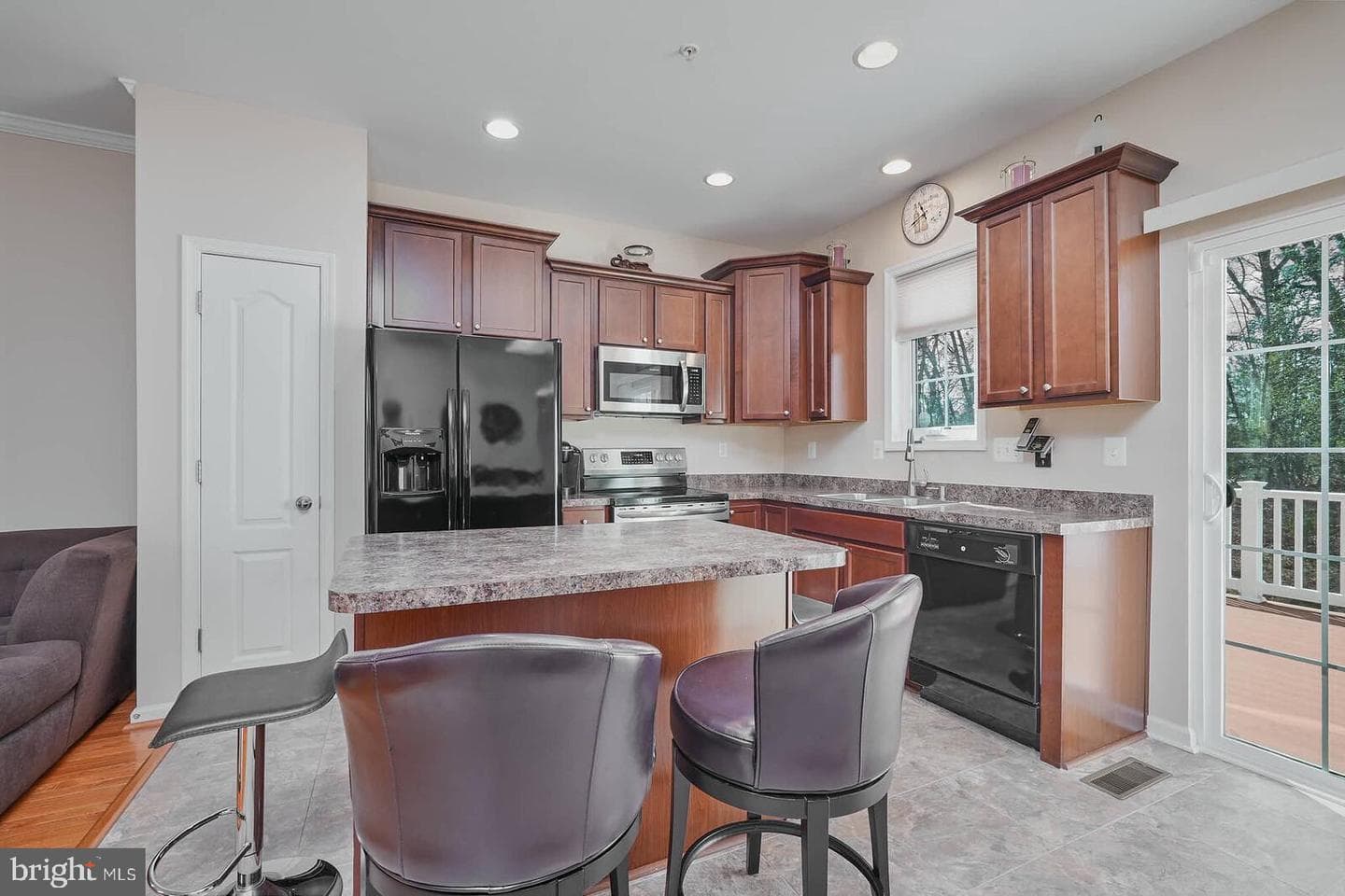 11787 Sunningdale Place photo 4