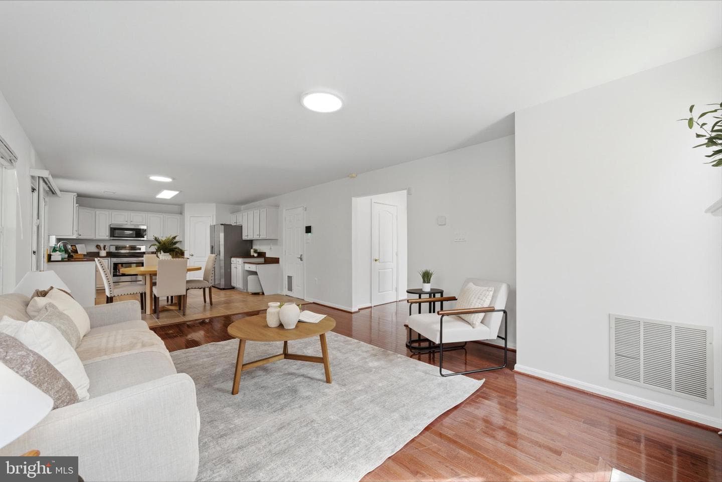 11432 Westmont Court photo 12