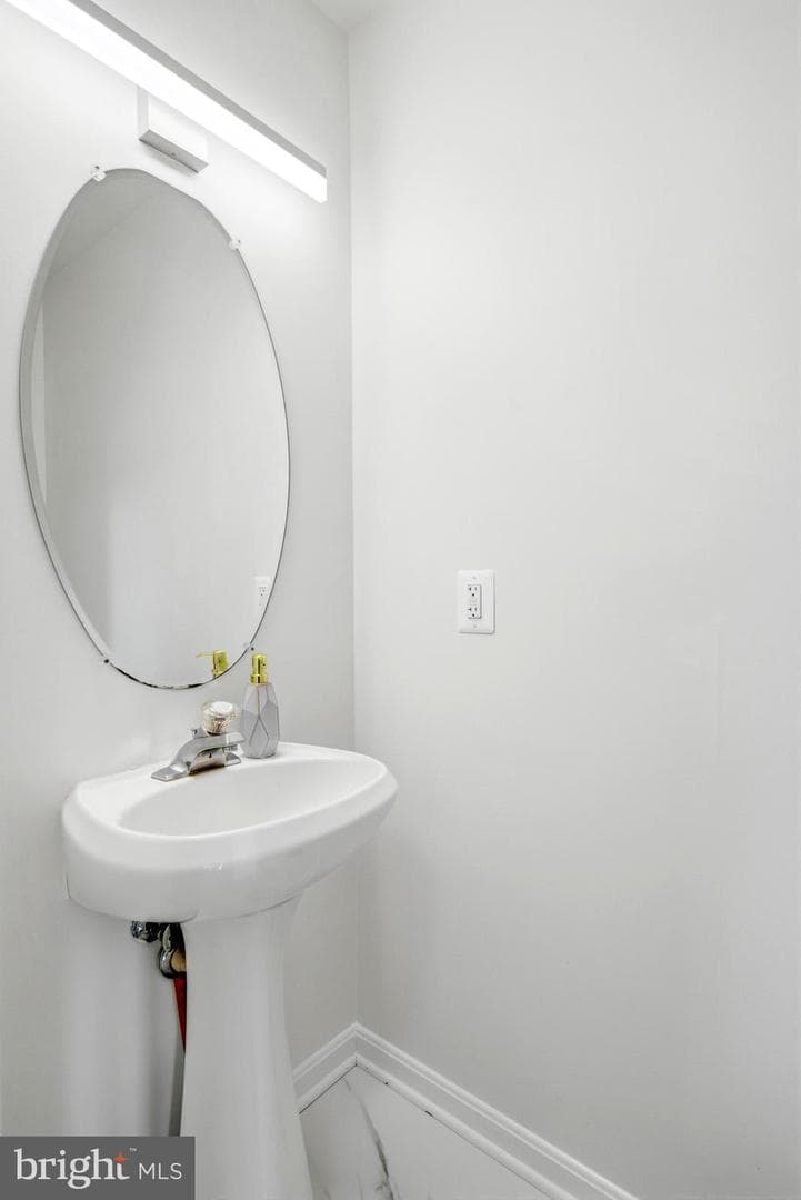 11432 Westmont Court photo 25