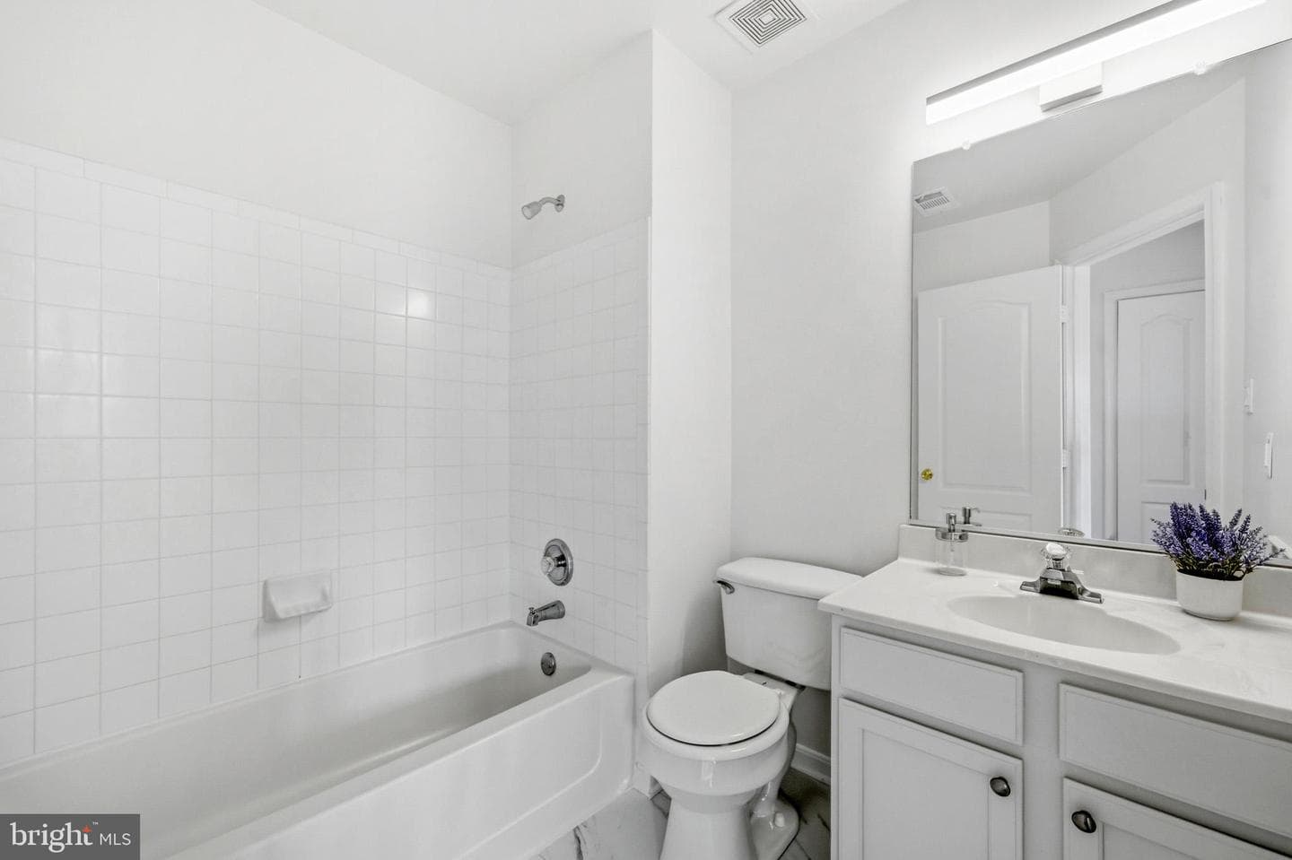 11432 Westmont Court photo 38