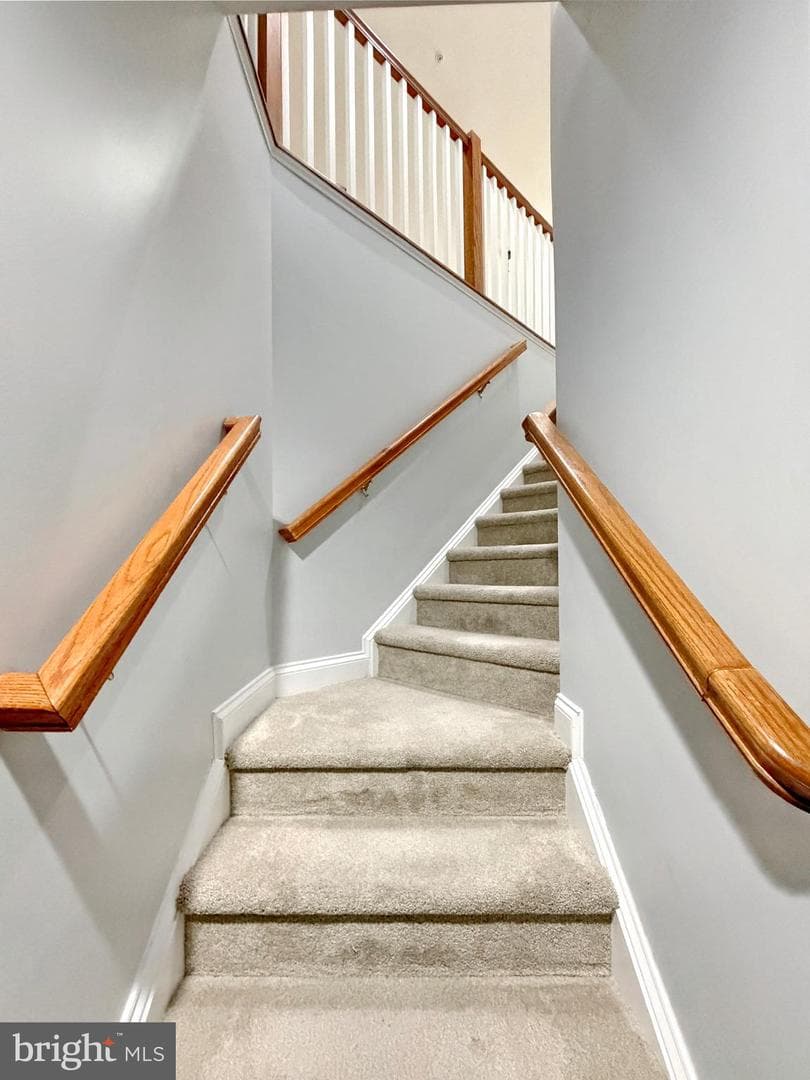 30 Steeplechase Drive photo 63