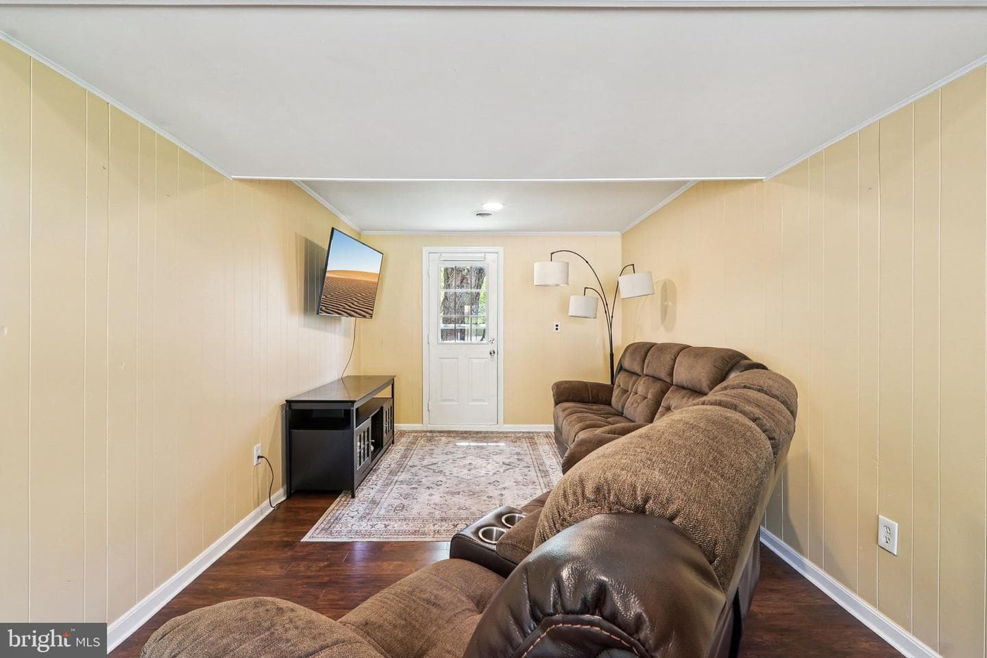 9701 Meadowview Drive photo 18
