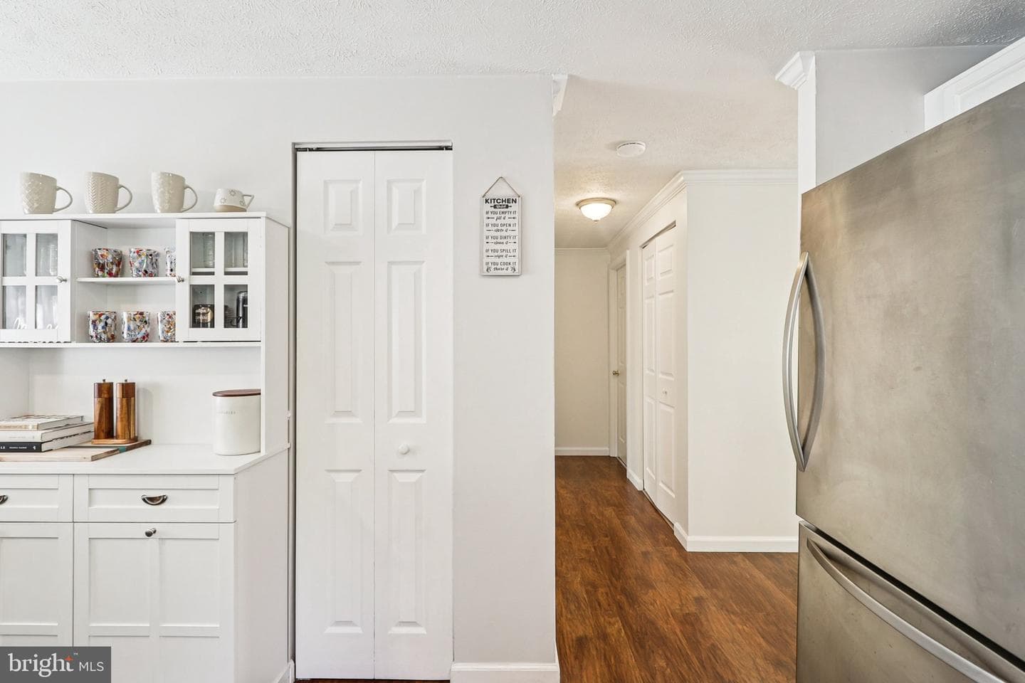 9701 Meadowview Drive photo 23
