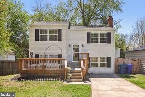 9701 Meadowview Drive photo 3