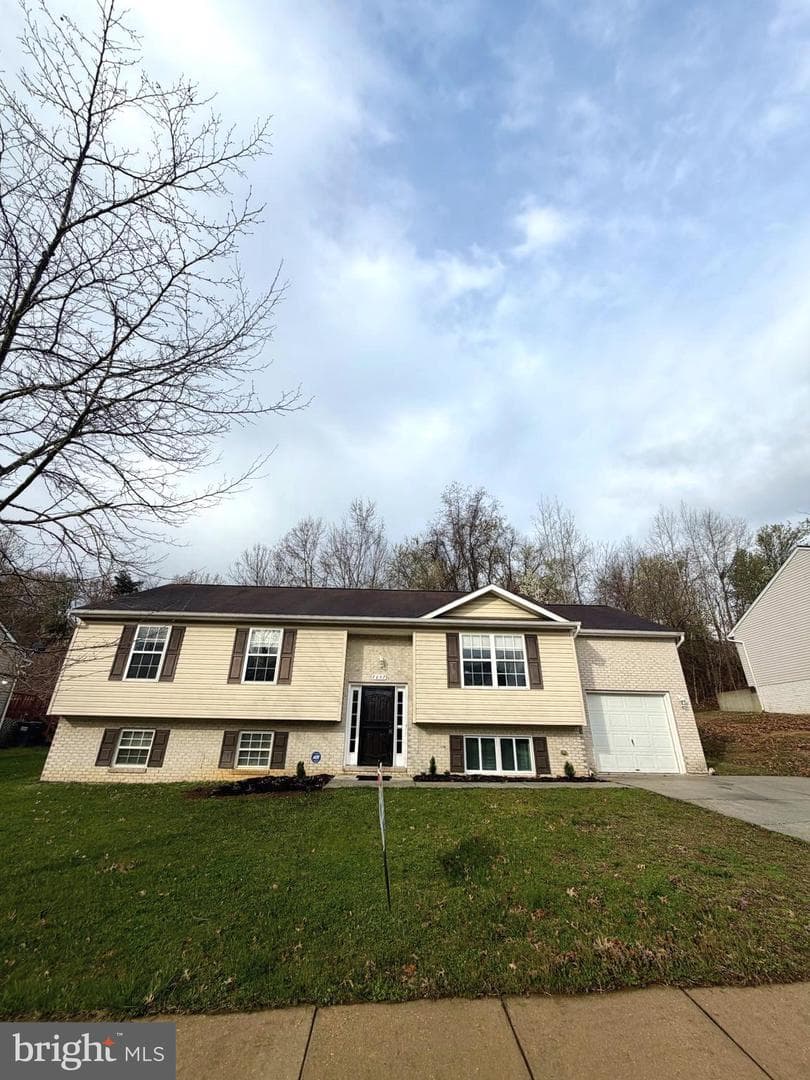 7037 Heather Drive photo 3