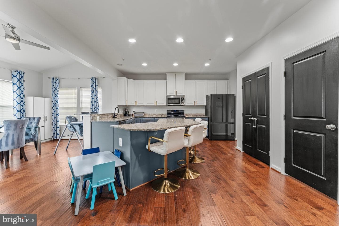 3433 Linden Grove Drive photo 13