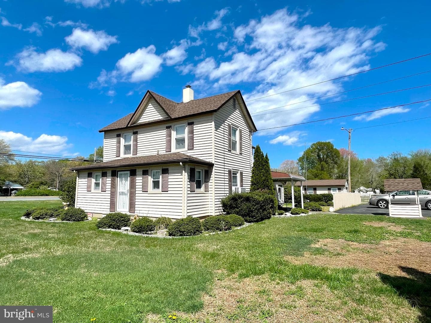 6700 Hungerford Road photo 3