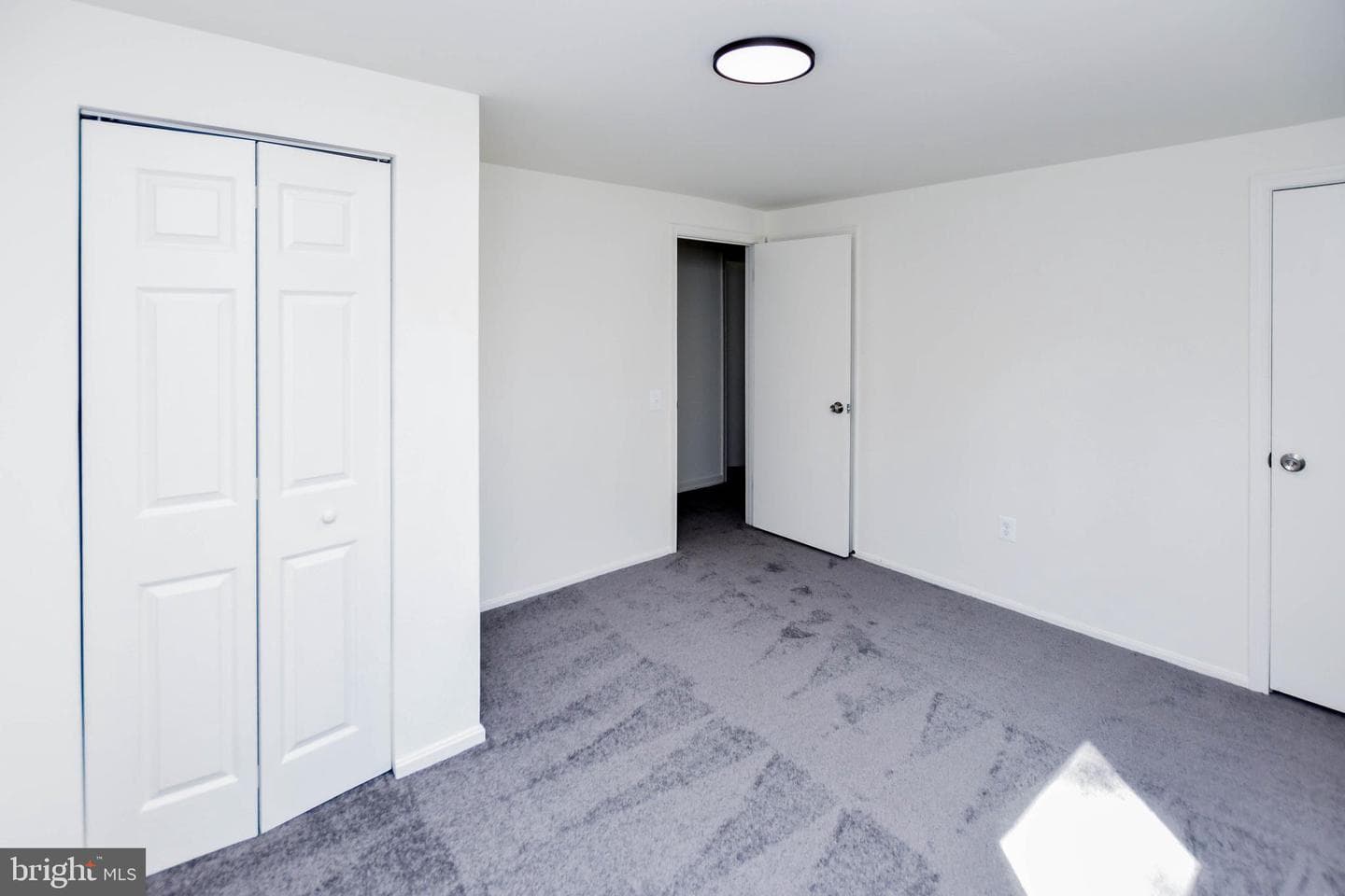 1736 Brightwell Court photo 21