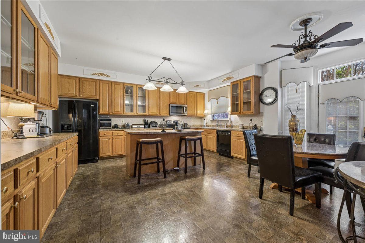 1011 Llano Drive photo 6
