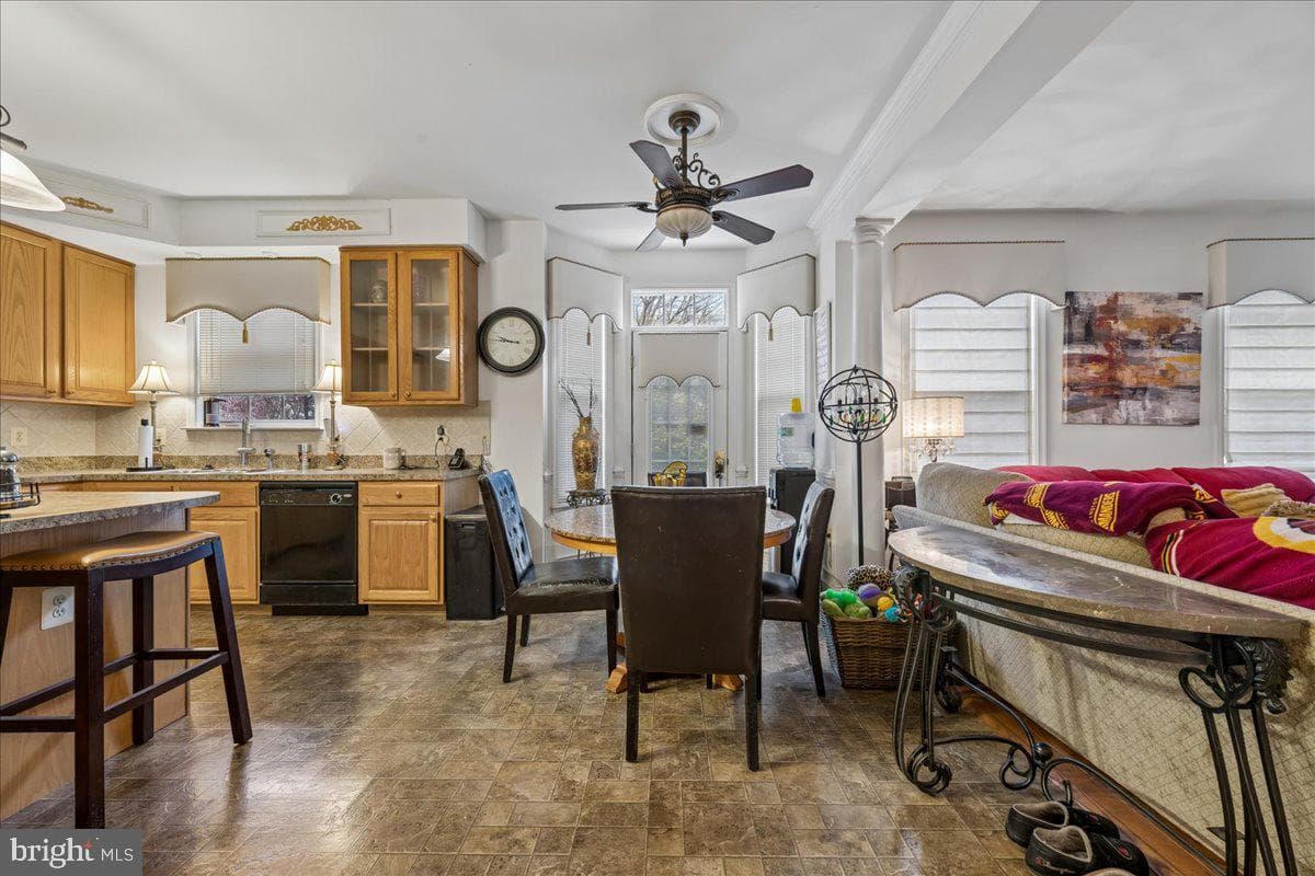 1011 Llano Drive photo 7