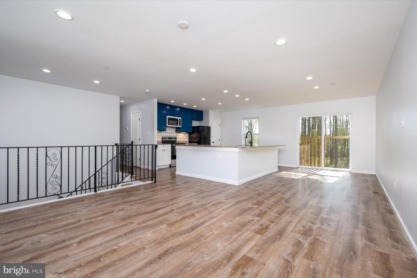 2740 Stavors Road photo 3