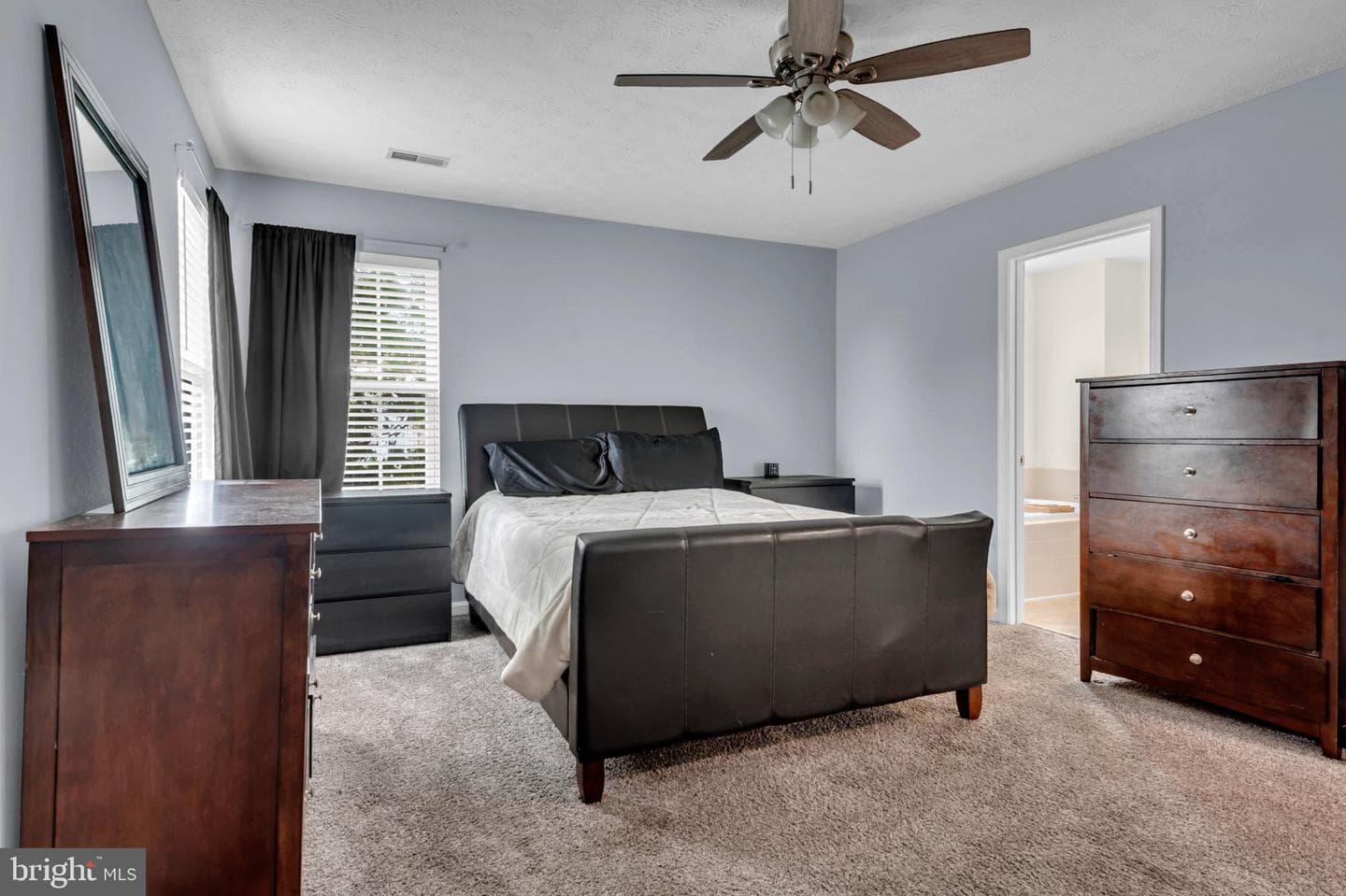 4907 Cordova Court photo 15