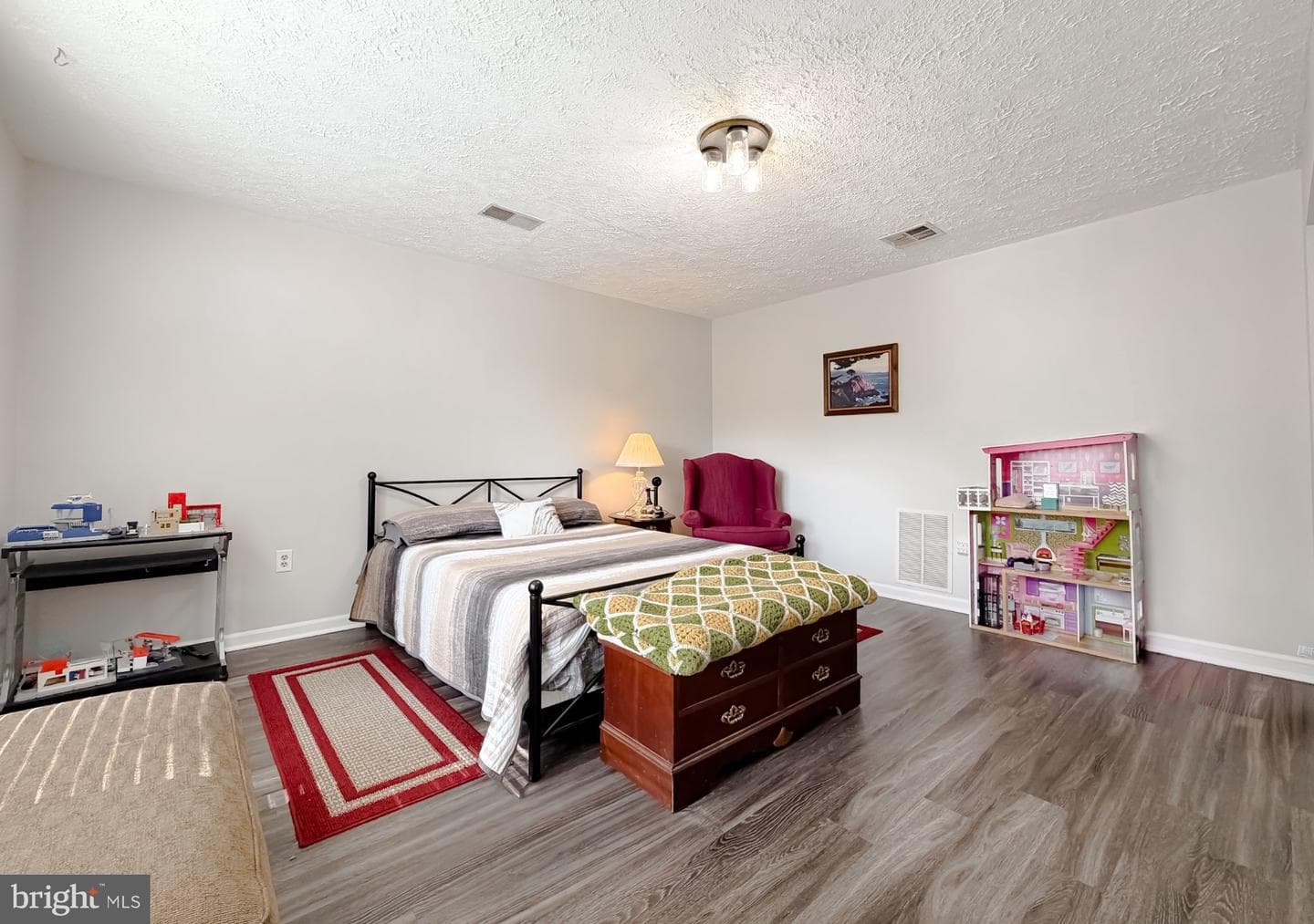 2299 Vine Hill Court photo 24