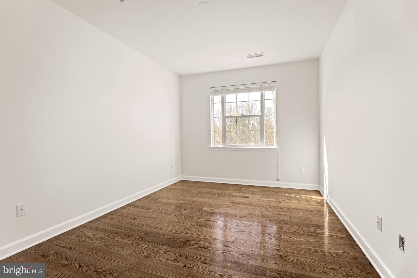 11620 Port Royal Avenue photo 42