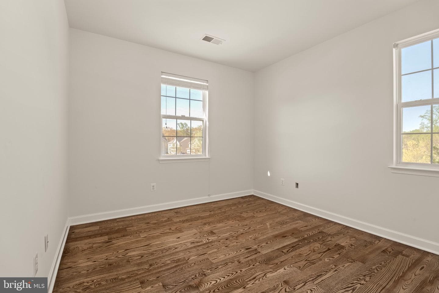 11620 Port Royal Avenue photo 44