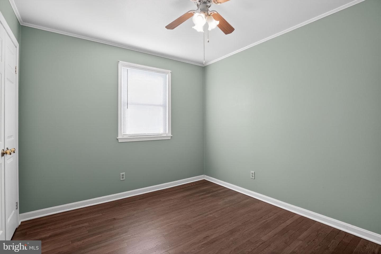 9017 Holly Avenue photo 14