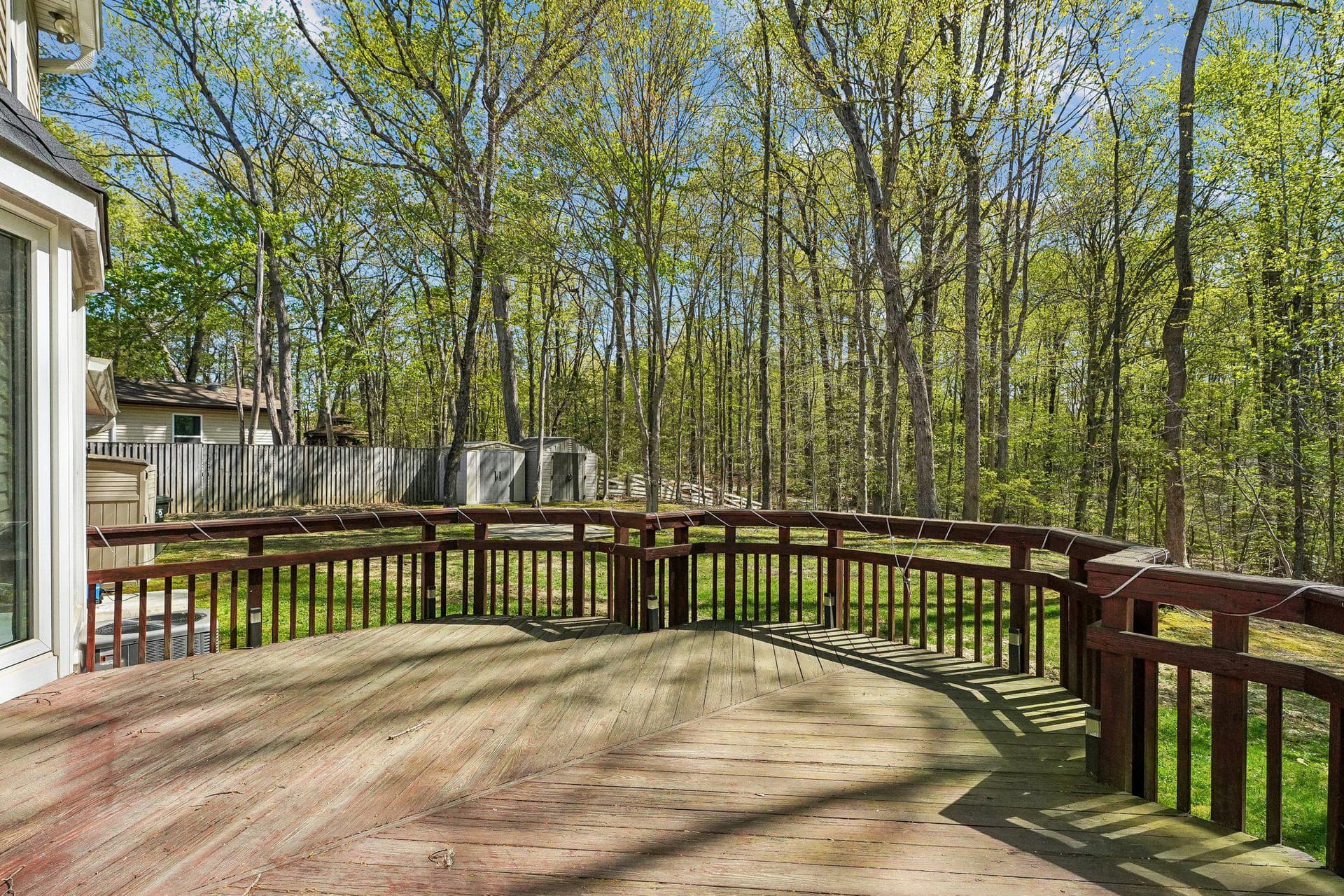 8600 Valley Dr photo 32