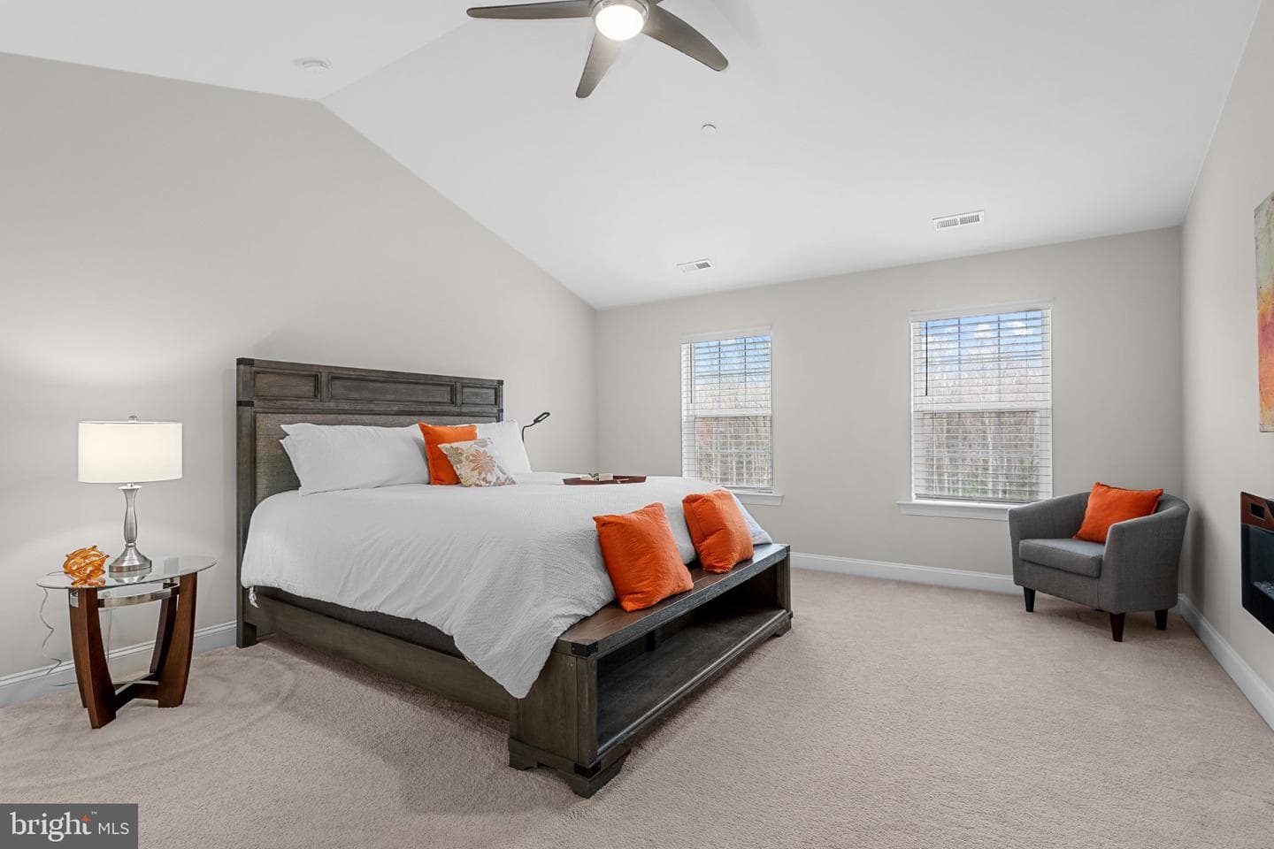 4554 Coachmans Path Court photo 16