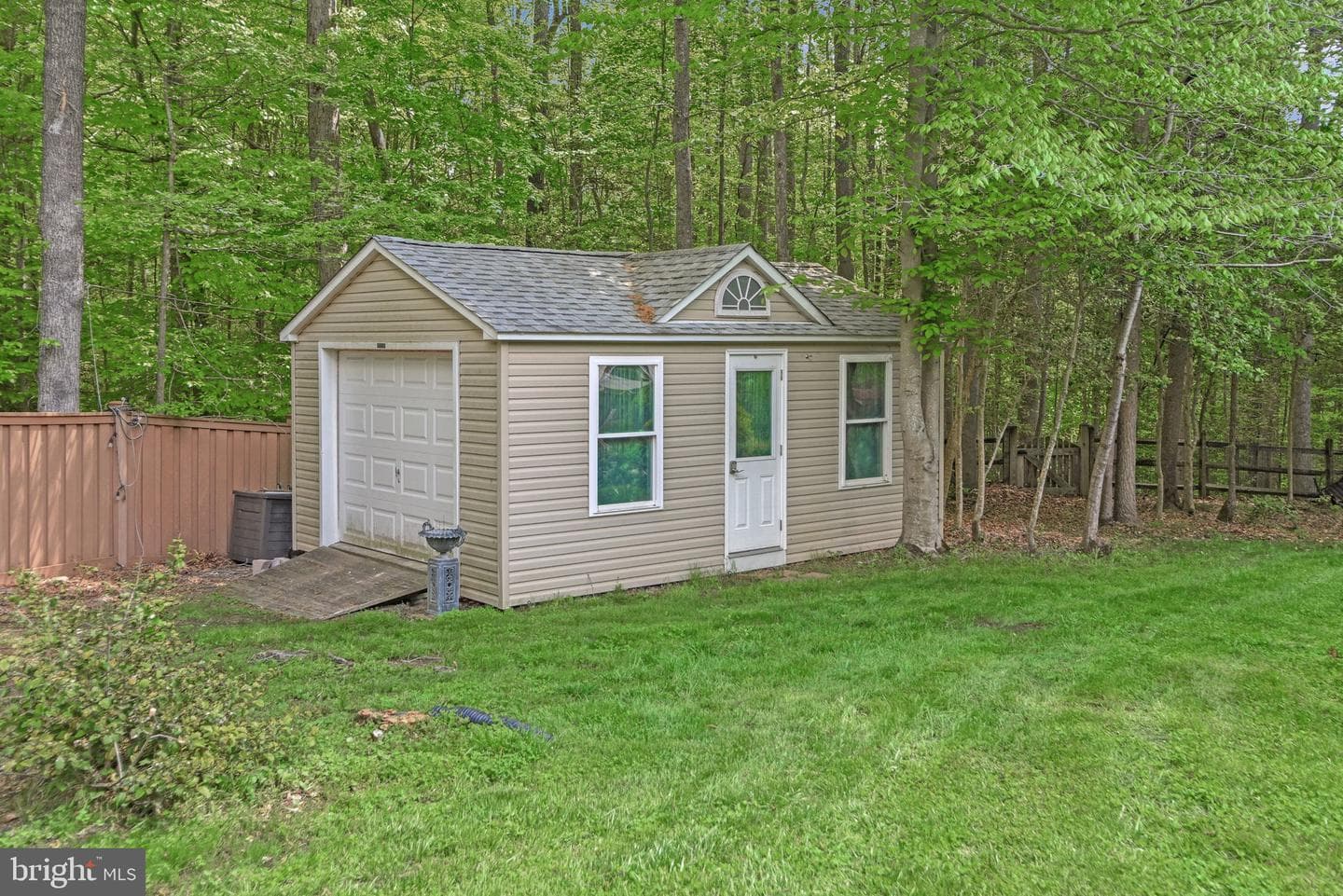 8075 Norwich Court photo 21
