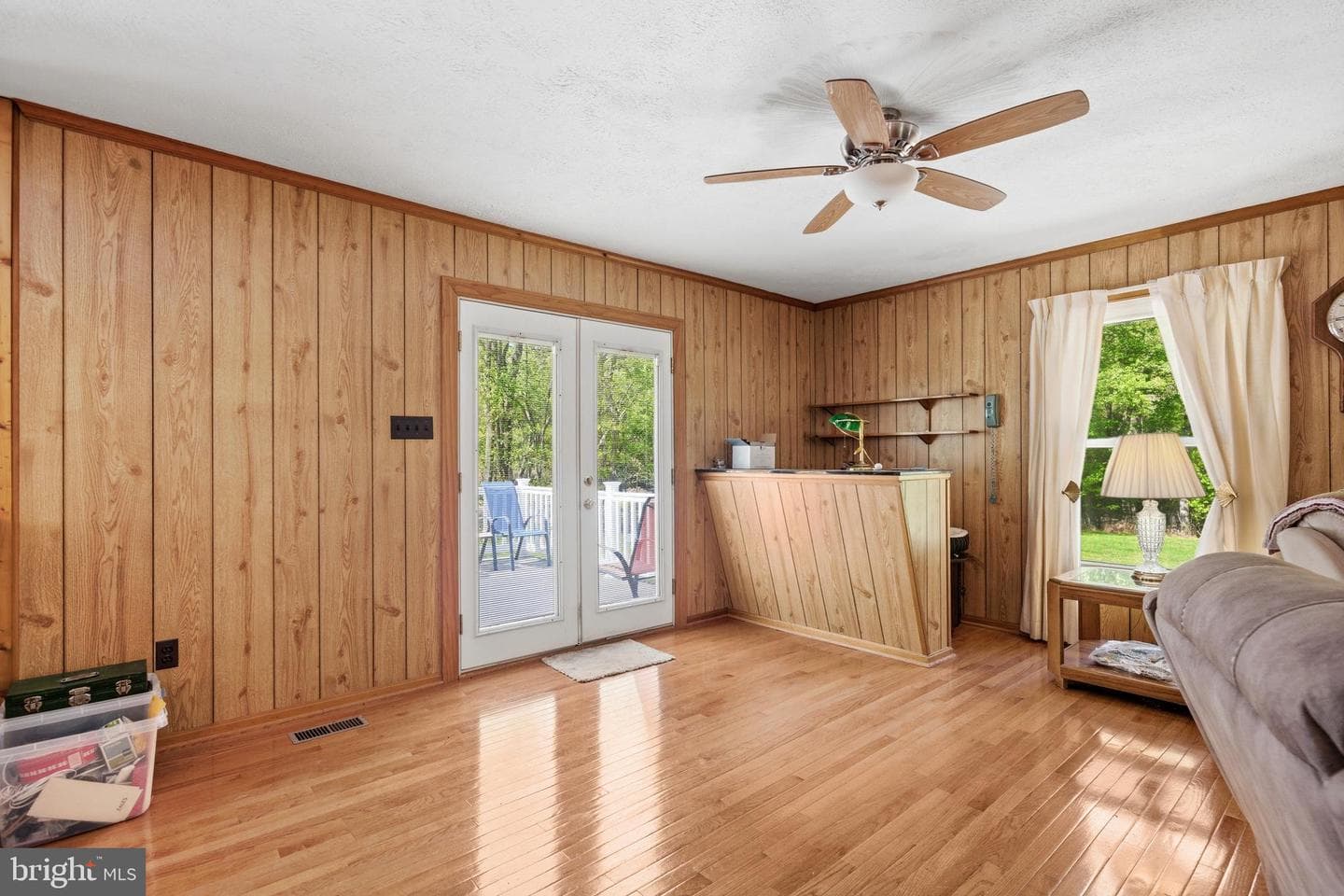 4465 Camelot Drive photo 25