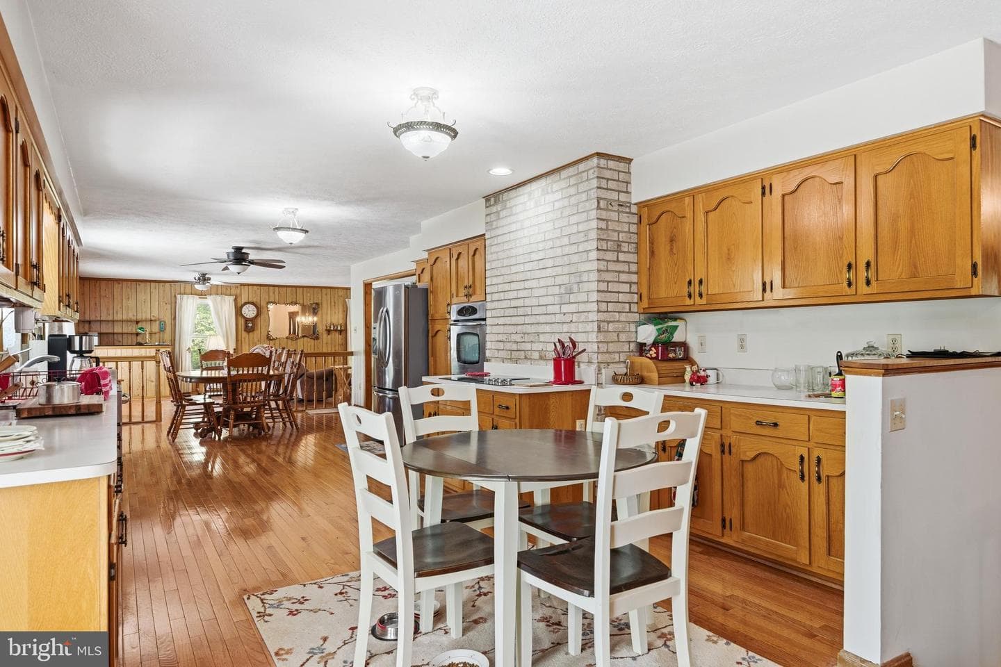 4465 Camelot Drive photo 31