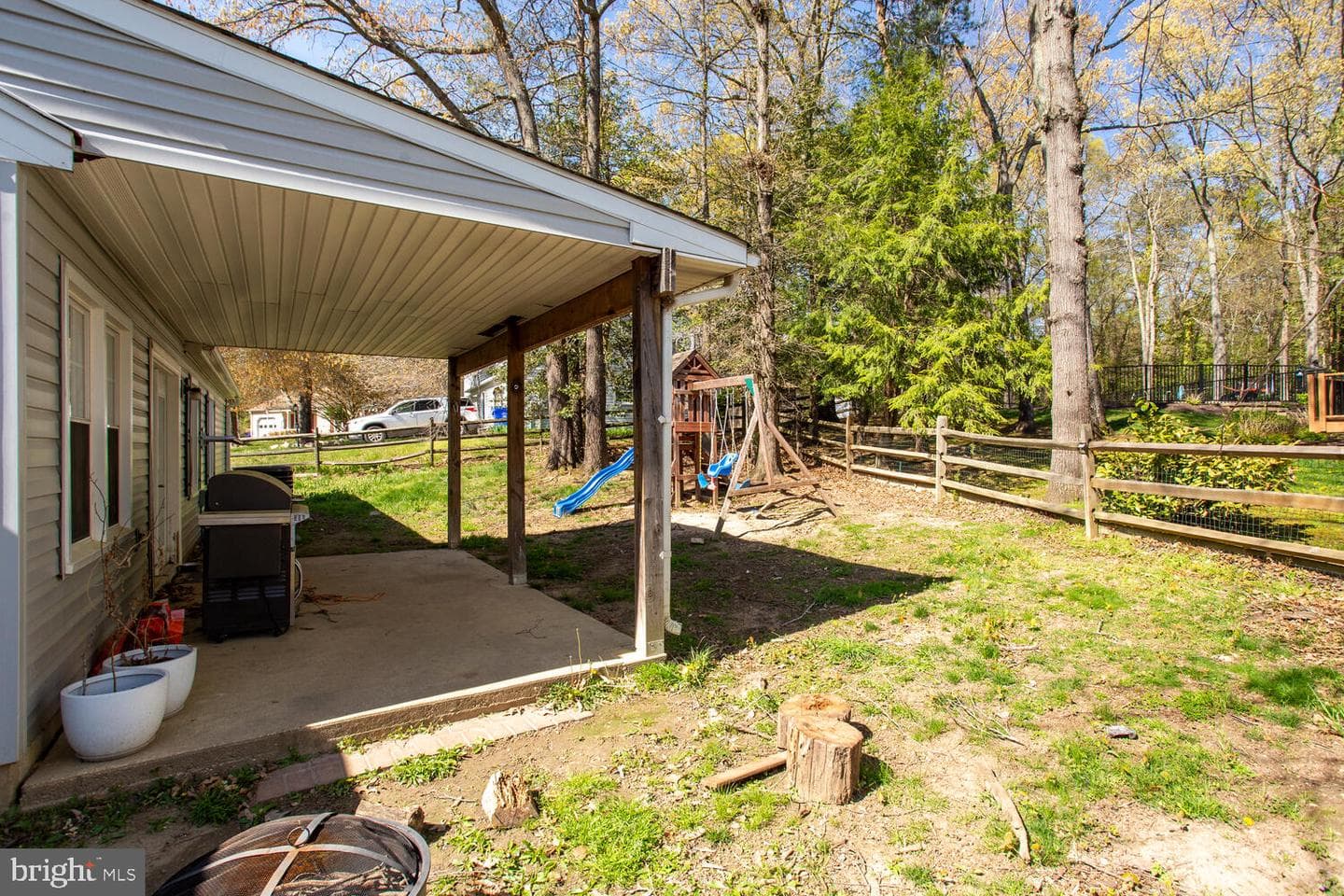 3525 Smoke Tree Ct photo 22